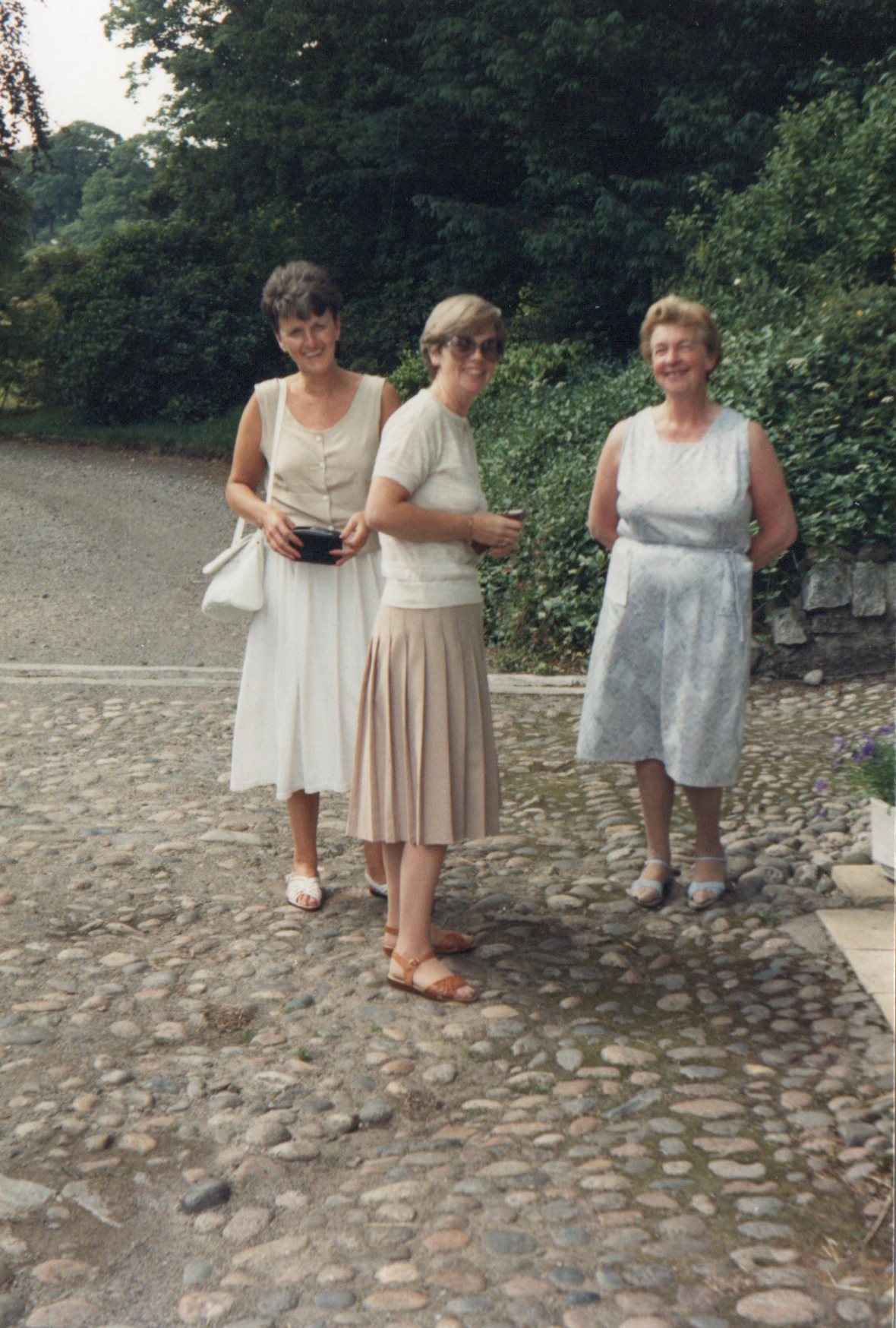 Margaret Cameron, Louise Cameron and Mamie Kobiela