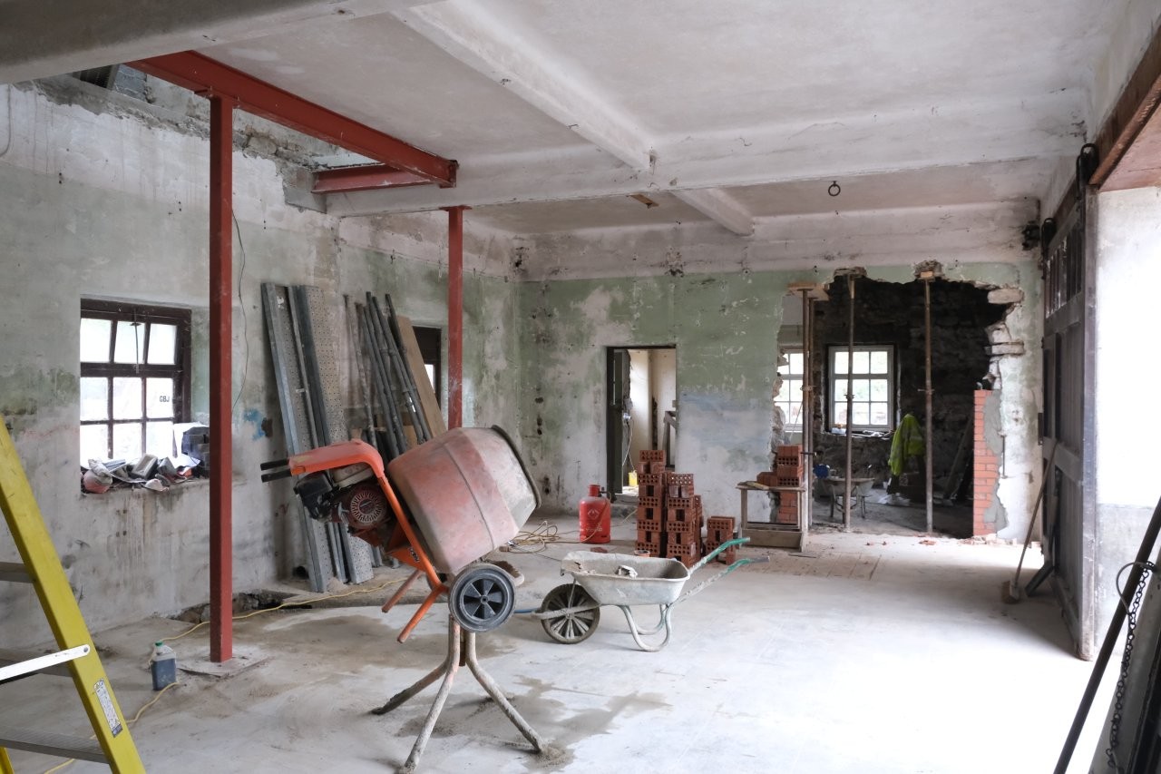 1 The Square/Garage Cottage