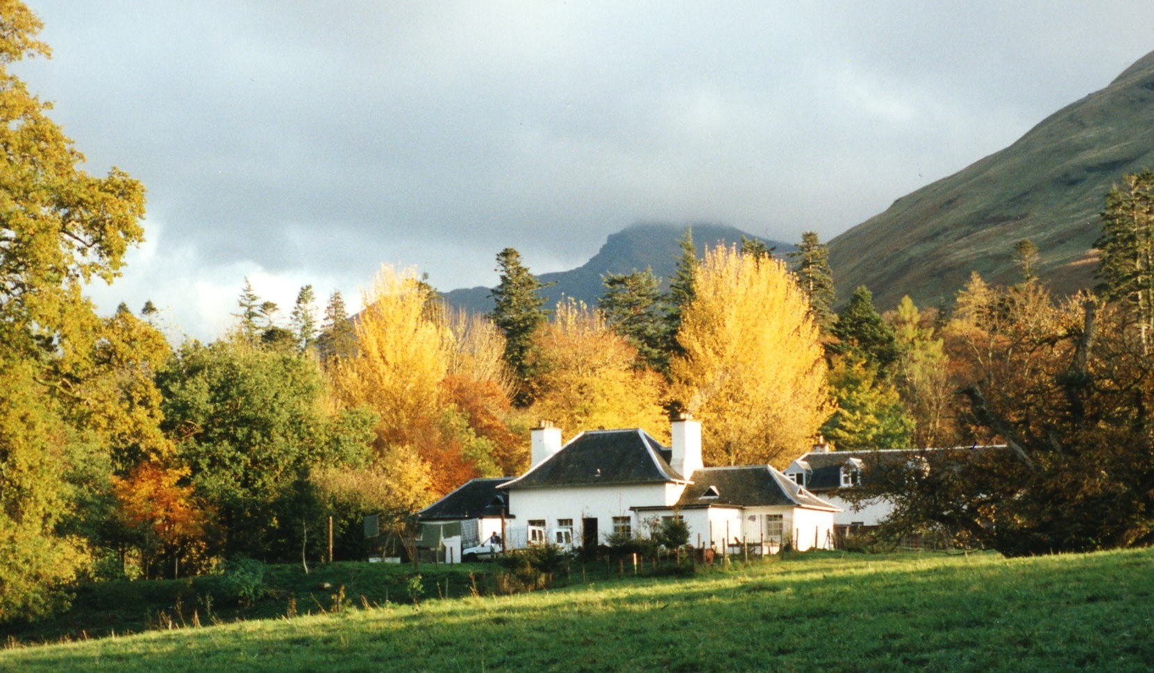 Lorimer Cottage 